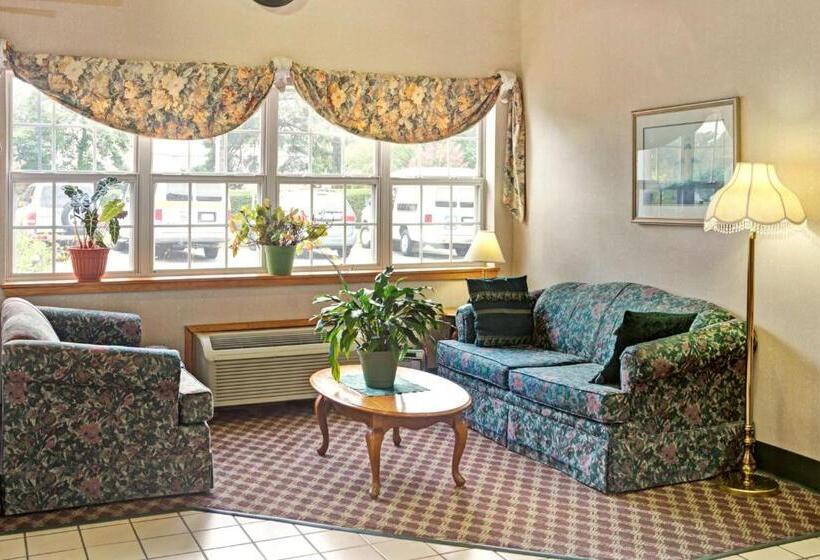 适合残疾人使用的标准间, Microtel Inn By Wyndham Raleigh Durham Airport