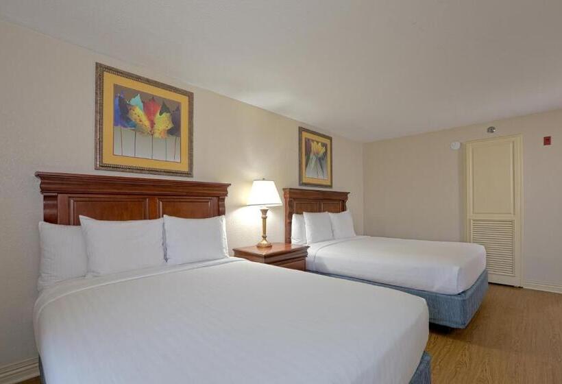 Deluxe room with river view, Music Road Resort Hotel And Inn