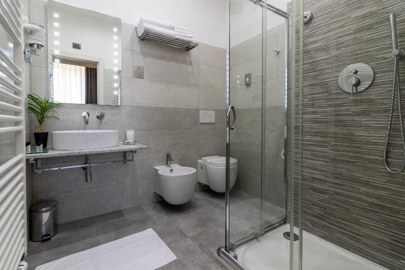 带大床的标准间, Naswa Resort