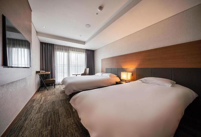 Семейный Номер Deluxe, Jeju Seongsan Golden View