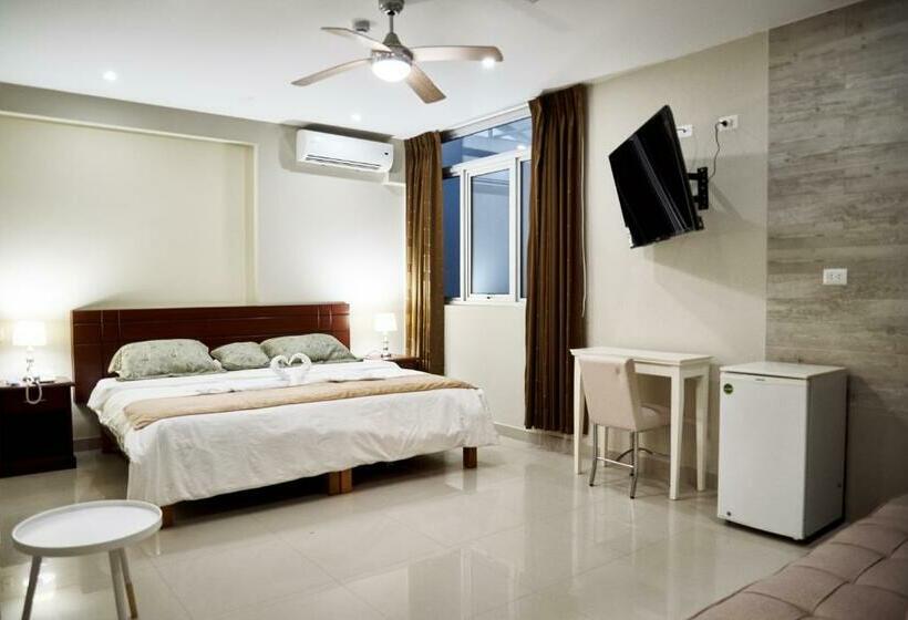 스위트, Lc Hoteles Piura