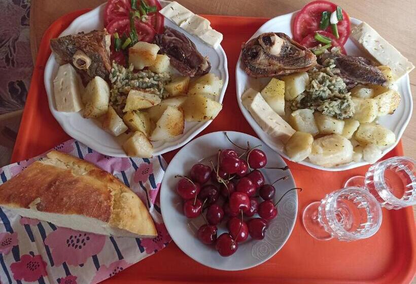 اتاق استاندارد یک نفره, Apartments & Rooms Vitko