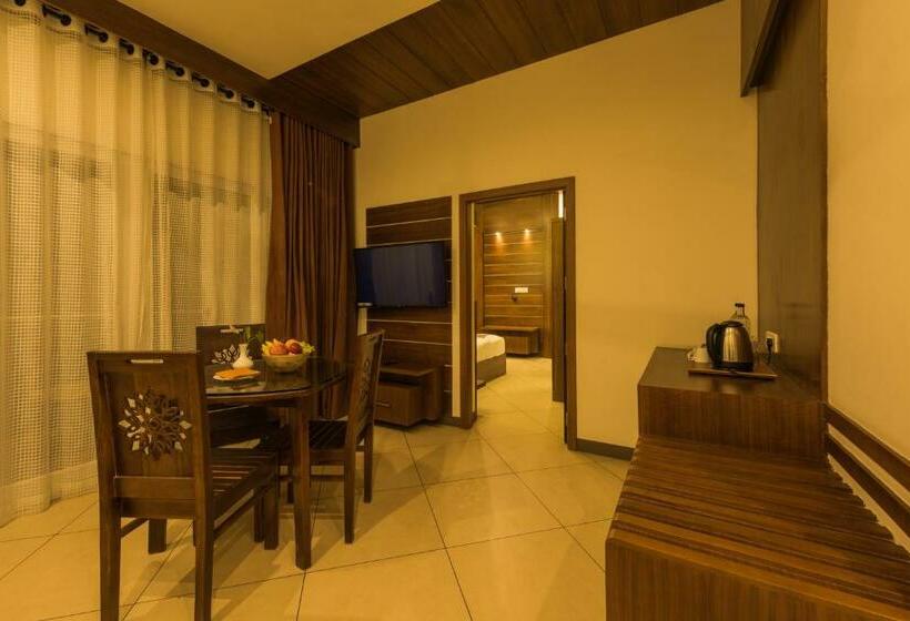 스탠다드 룸 킹사이즈 침대, Trivers Resort Munnar