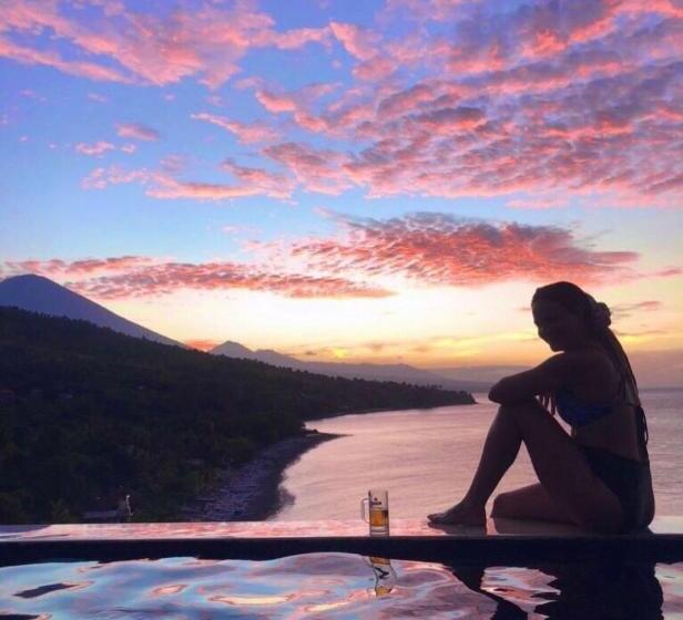 Бунгало Стандарт, Waenis Sunset View Hotel And Restaurant, Amed, Bali