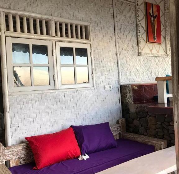 بانگلوی استاندارد, Waenis Sunset View Hotel And Restaurant, Amed, Bali