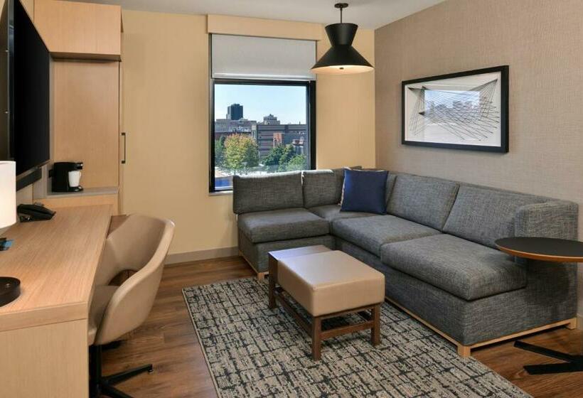 Standard-invahuone, Hyatt Place Chicago Wicker Park