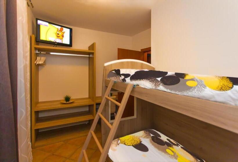 Апартаменты 2 Спальни, Residence Delle Rose