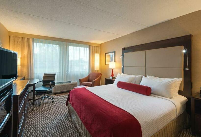 חדר סטנדרט עם מיטת קינג, Crowne Plaza Boston   Woburn, An Ihg
