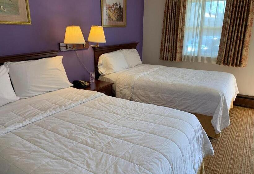 Номер Стандарт 2 Двуспальные Кровати, Red Carpet Inn  Gettysburg