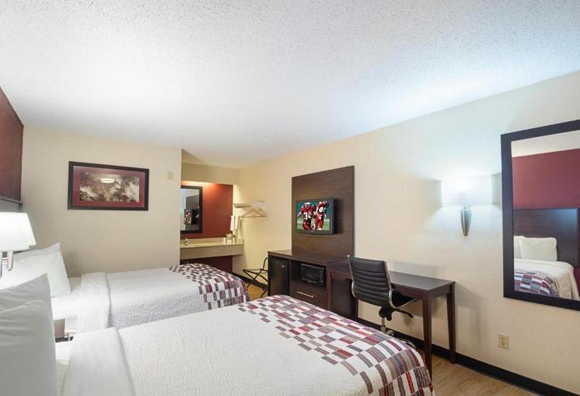 Номер Deluxe, Red Roof Inn Dayton  Fairborn/ Nutter Center