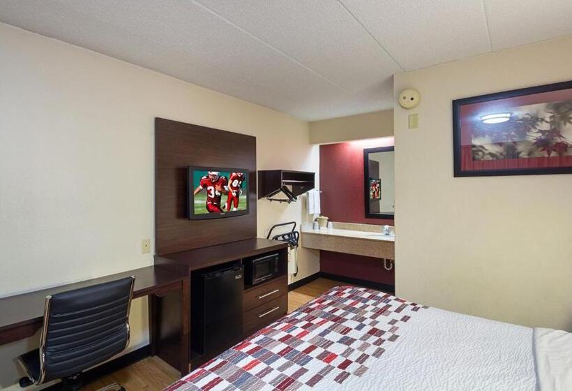 Номер Deluxe Кровать Кинг, Red Roof Inn Dayton  Fairborn/ Nutter Center