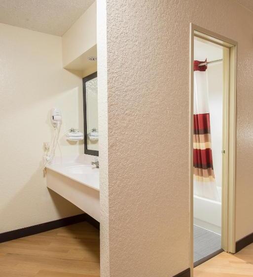 Номер Deluxe Кровать Кинг, Red Roof Inn Houston  Brookhollow