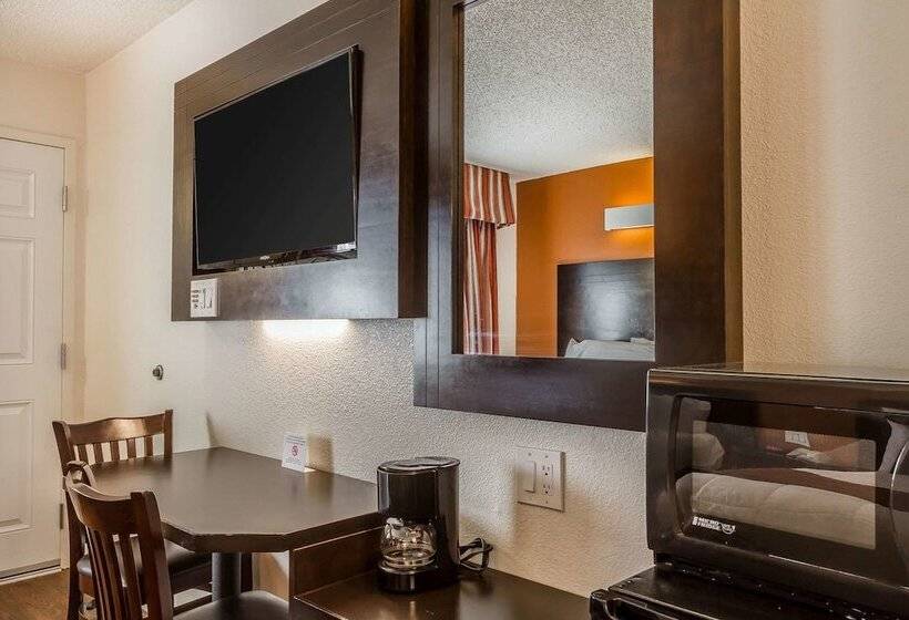 Номер Стандарт 2 Двуспальные Кровати, Rodeway Inn Wine Country