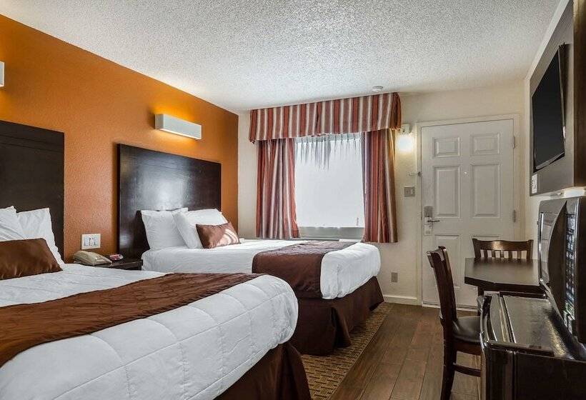 Номер Стандарт 2 Двуспальные Кровати, Rodeway Inn Wine Country