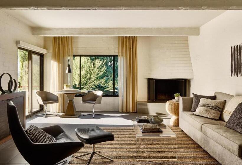 带大床的套房, Sanctuary Camelback Mountain, A Gurney S Resort And Spa