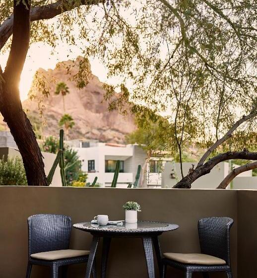 带大床的标准间, Sanctuary Camelback Mountain, A Gurney S Resort And Spa