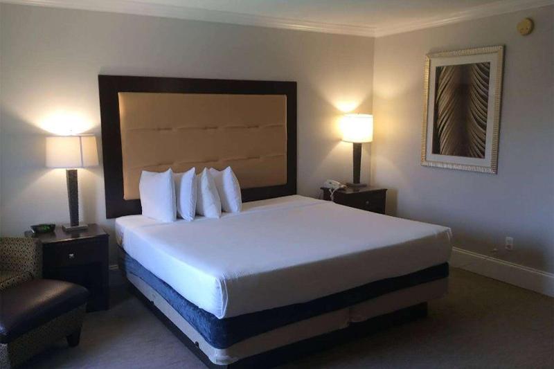 Люкс Кровать Кинг, Sleep Inn & Suites Niceville   Destin