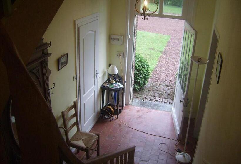 Дом 4 Спальни, Chambres D Hôtes & Gîtes Du Château De Grand Rullecourt