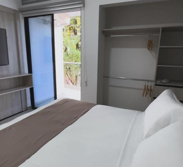 Апартаменты 1 Спальня с Балконом, On Apartasuites