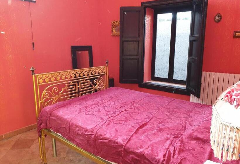 اتاق استاندارد با سرویس بهداشتی مشترک, B&b Da Persio