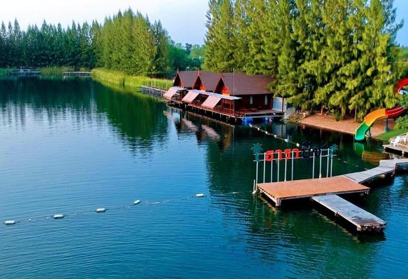 스탠다드 룸 호수 전망, Tara Beach Resort Udonthani