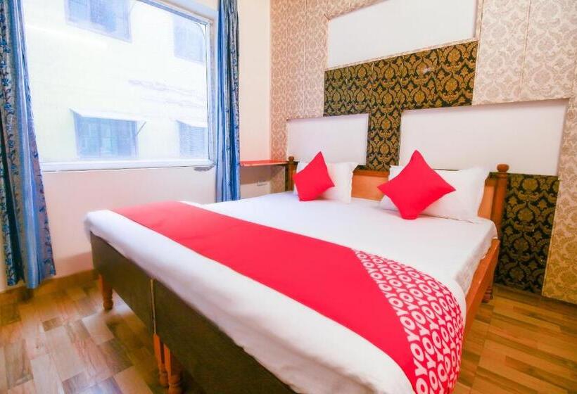 3 Bett Klassisches Zimmer, Oyo 67068 Sanrac Residency