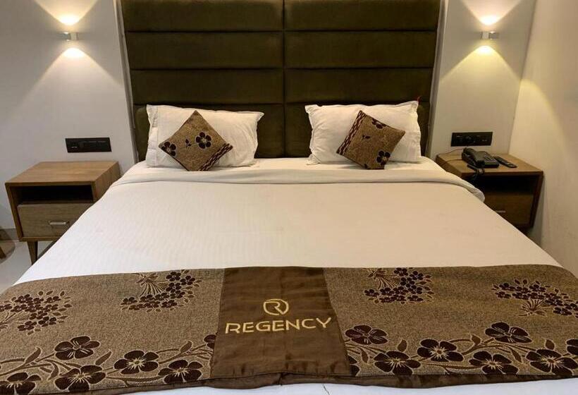 Номер Deluxe, Regency