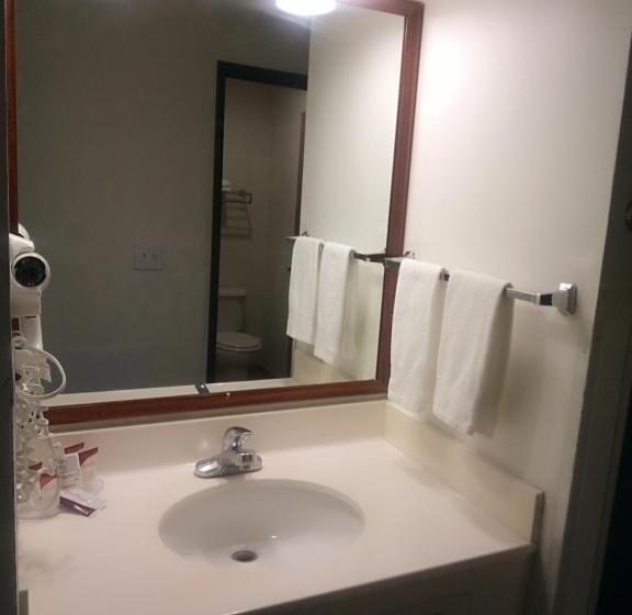 Четырехместный Номер Стандарт, Fairbridge Inn & Suites Sunnyside