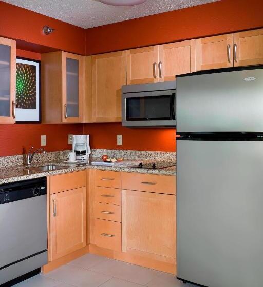 Suite cu Vedere spre Oraş, Residence Inn By Marriott Cedar Rapids