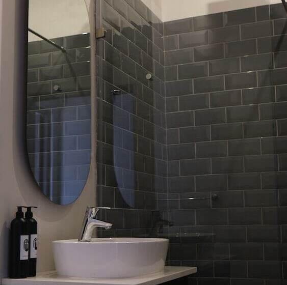 Family Suite, The Feather Hill Boutique