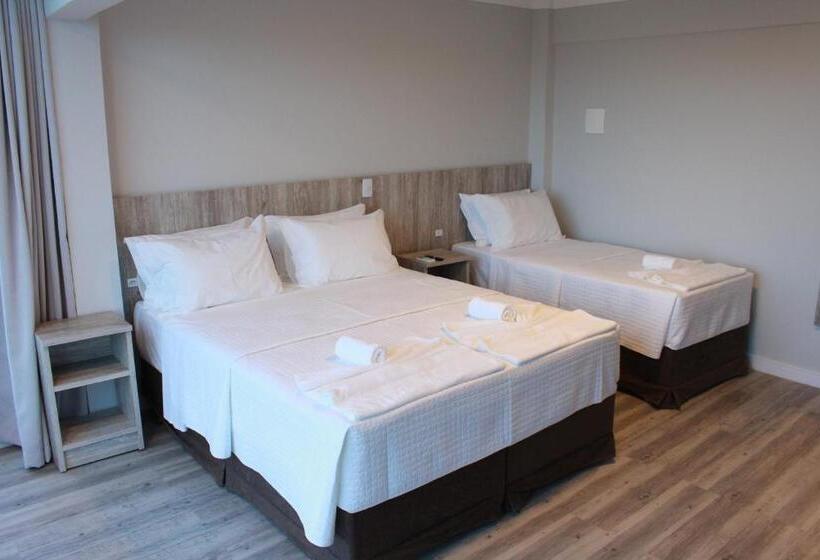 수피리어 트리플 룸, Navega Beach Palace
