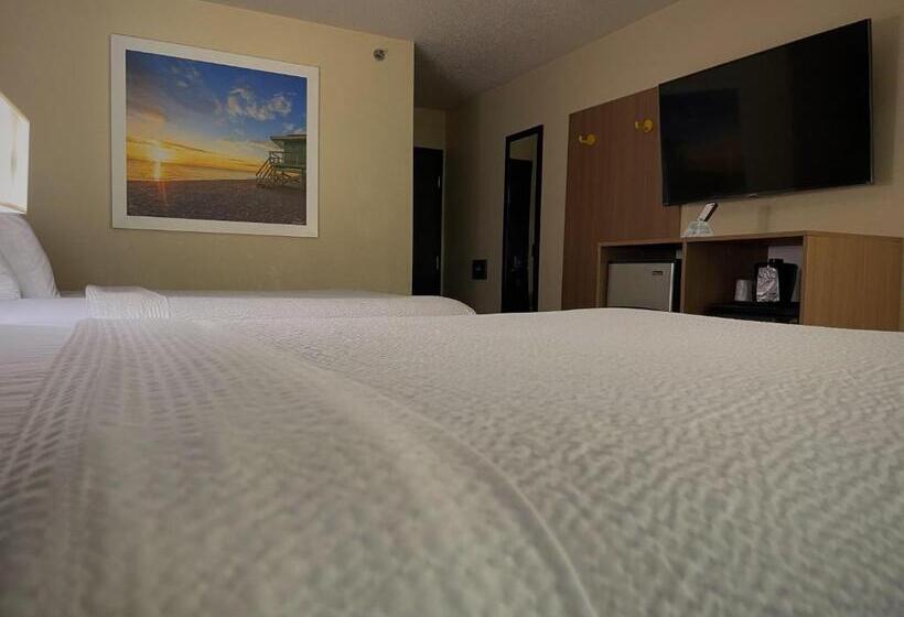 스탠다드 룸, Days Inn & Suites By Wyndham Kaukauna Wi