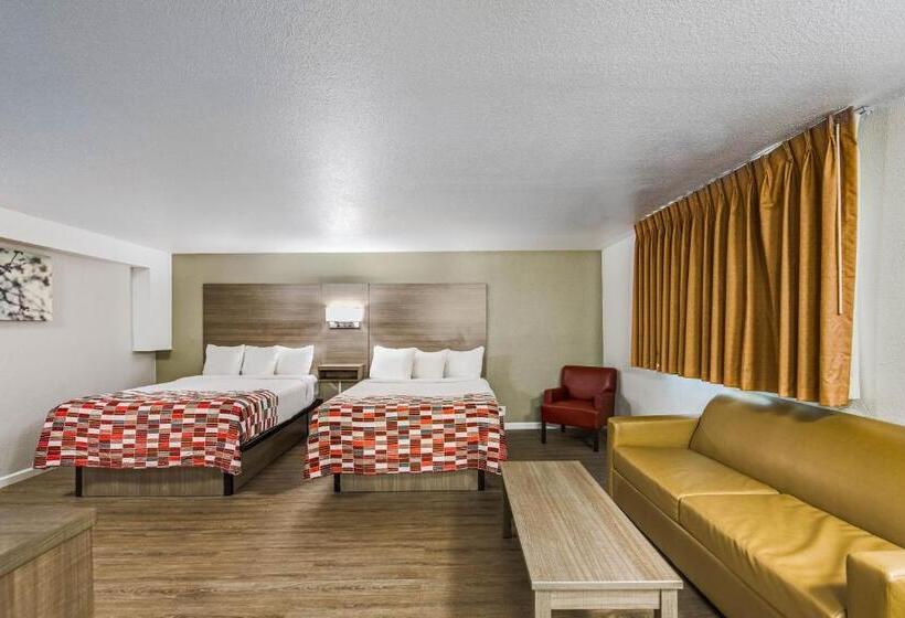 Люкс Кровать Квин, Ramada By Wyndham Medford Airport North