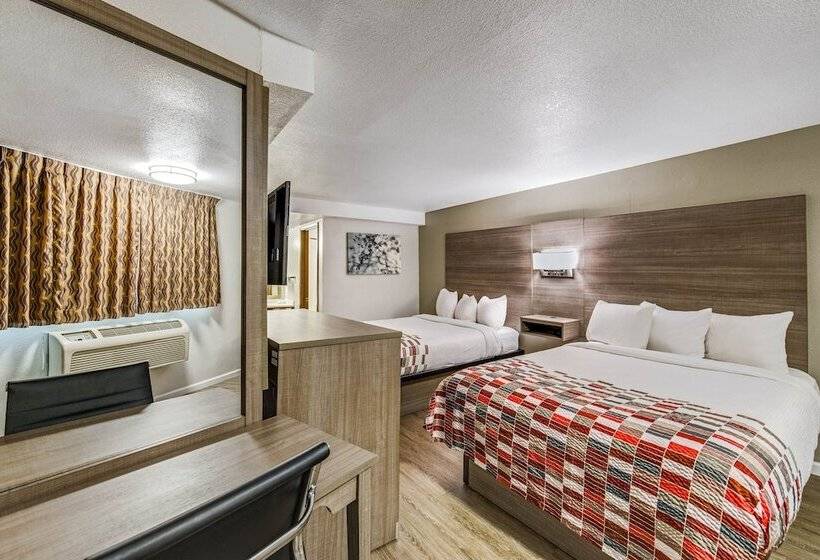 Номер Superior, Ramada By Wyndham Medford Airport North