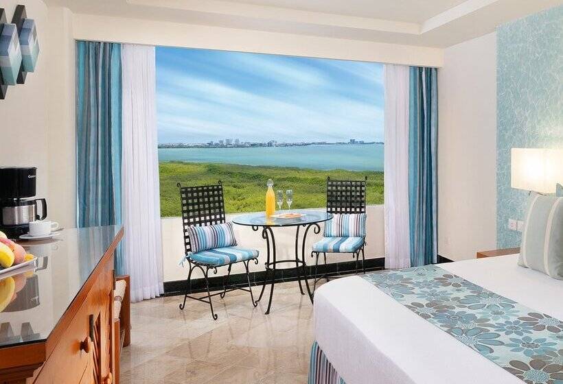スーペリアールーム, The Sens Cancun