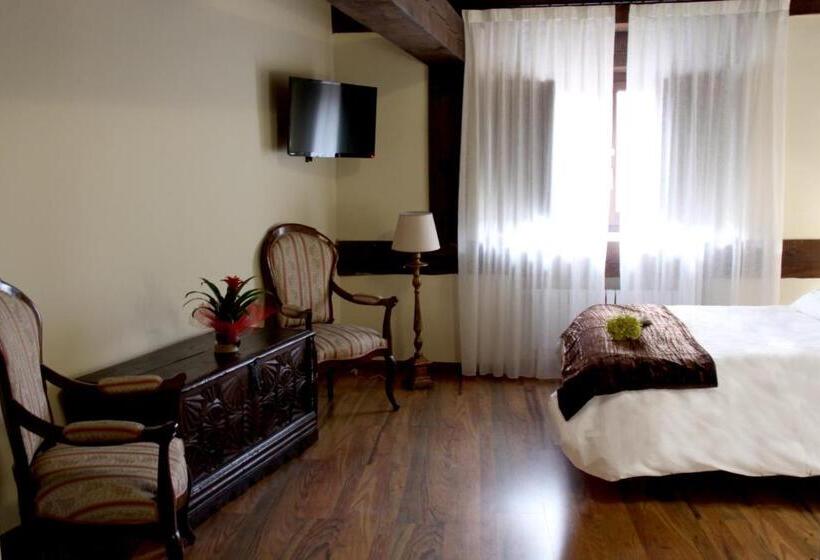 اتاق سوپریور, Posada Rural La Piñorra
