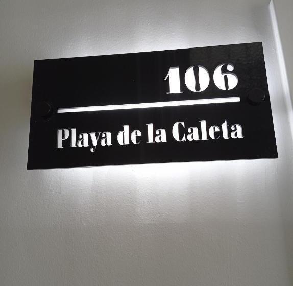 اتاق لوکس خانوادگی, Planeta Cadiz Hostel