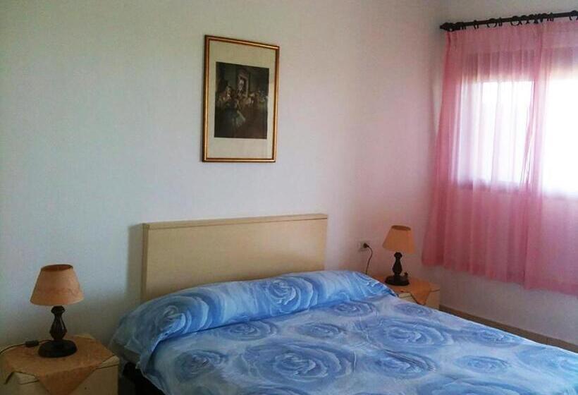 带1个卧室的带阳台的公寓, Residence Jazoj