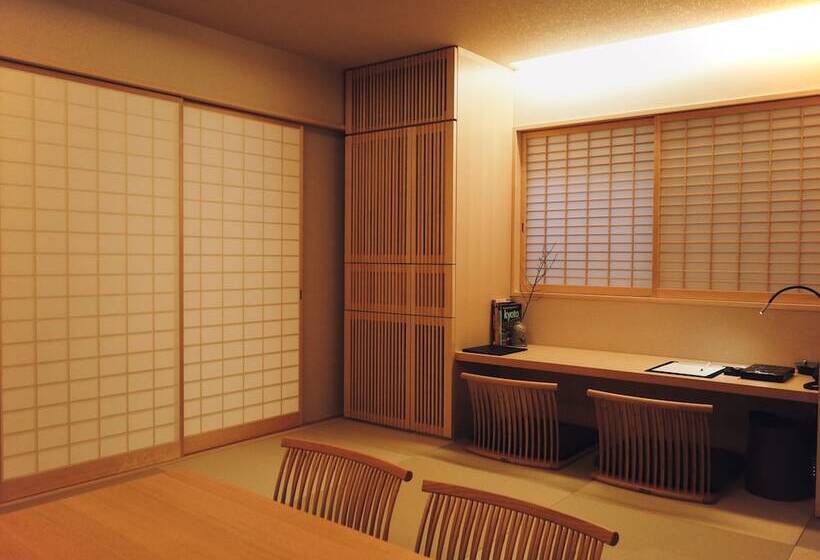 اتاق لوکس, Ishibekoji Muan