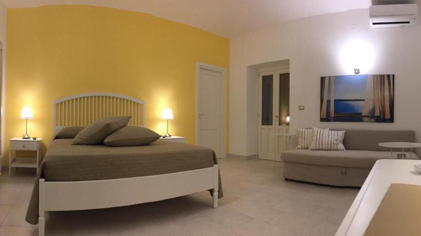 Номер Deluxe с Балконом, Resort Villa Isola B&b