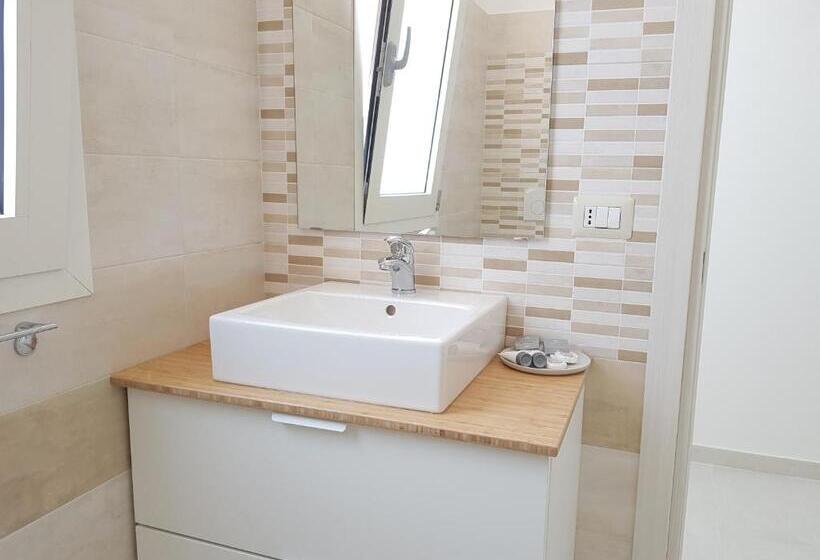 Студио Стандарт с Террасой, Resort Villa Isola B&b