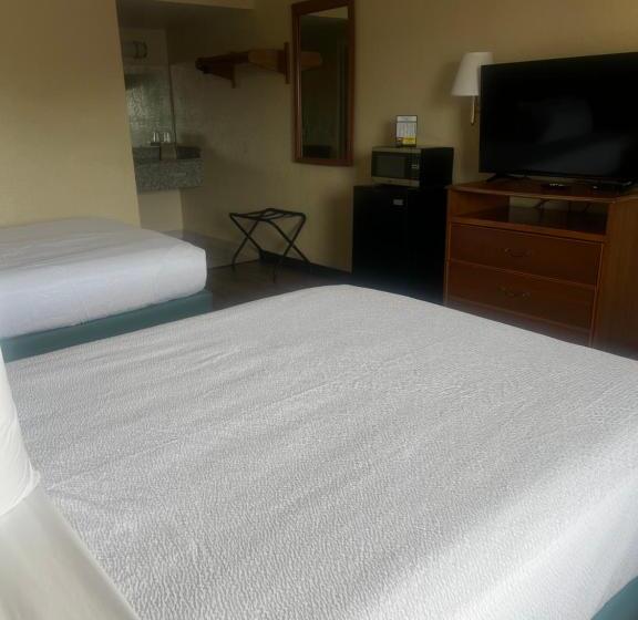 Номер Стандарт, Hole Inn The Wall Hotel   Fort Walton Beach   Sunset Plaza   Nearby Beaches & Hurlburt