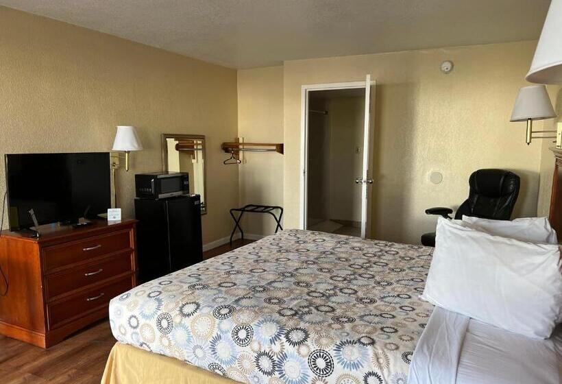 Стандартный Номер Кровать Кинг, Hole Inn The Wall Hotel   Fort Walton Beach   Sunset Plaza   Nearby Beaches & Hurlburt