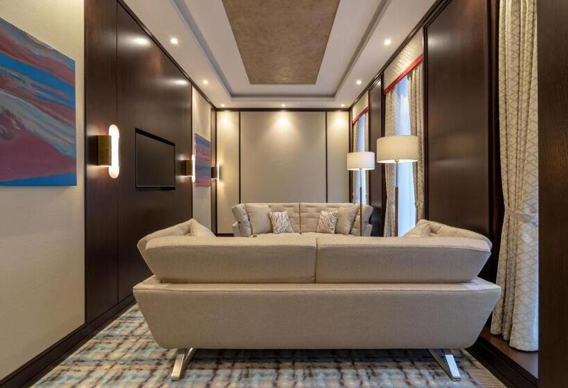 جناح إدارى, Soho Boutique
