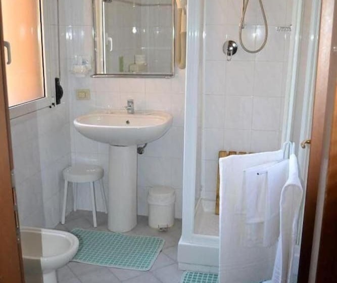 Номер Стандарт, Albergo Elena