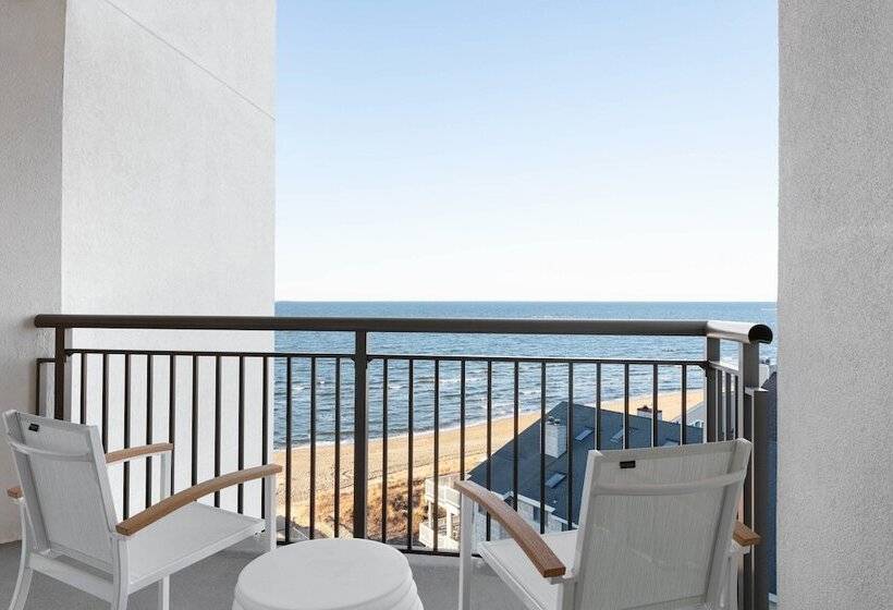 Люкс 2 Спальни, Delta Hotels By Marriott Virginia Beach Waterfront