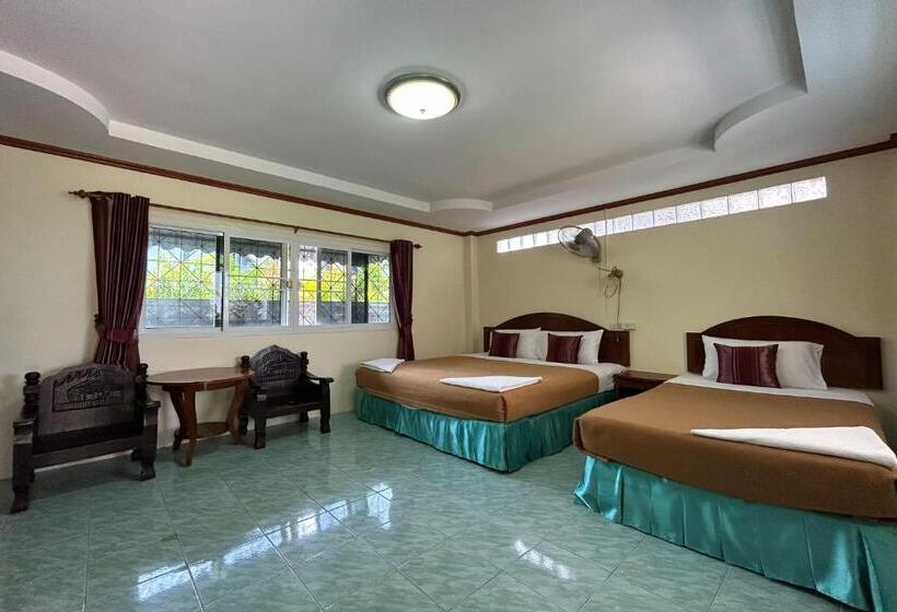 اتاق خانوادگی, Me Mee Place & Tour Krabi