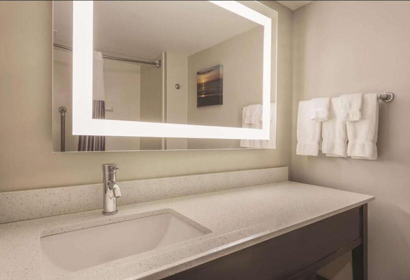 חדר סטנדרט מותאם לאדם עם מוגבלויות, La Quinta By Wyndham Columbus North