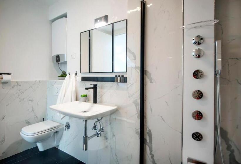 Апартаменты Дюплекс 1 Спальня, Riva Residence