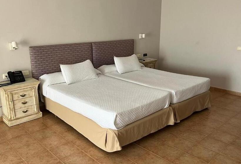 标准间带露台, Alhaurin Golf Hotel